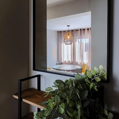 Vivienda Turistica De Diseno Elegante *